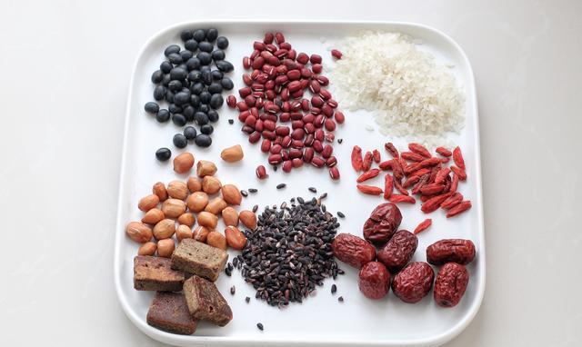 6ab453dc406141a0973f0979bef7d2e0.jpeg 图片